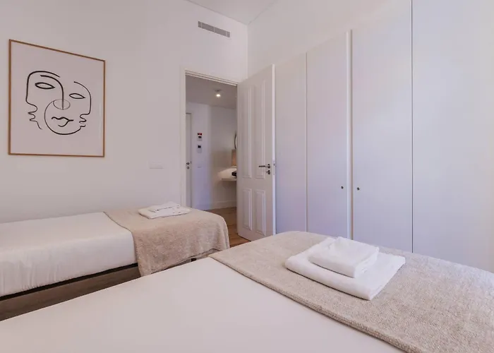 Apartment 178 Stunning Parliament Views - By Feeling Lisbon