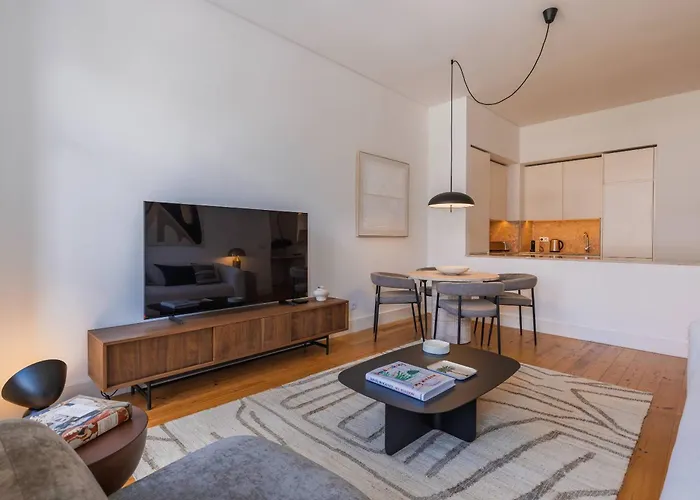 178 Stunning Parliament Views - By Feeling Apartment *